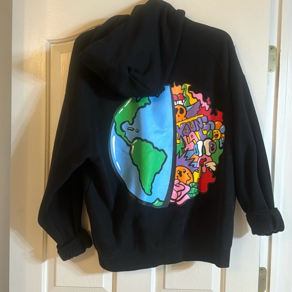YOUNG LA HOODIE WORN TWICE